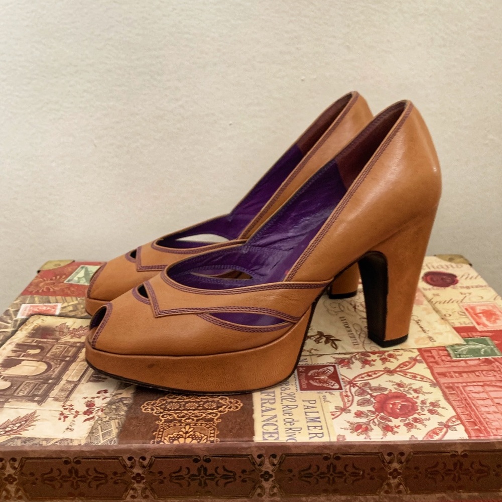 Miu Miu Italian Leather Heels - Size 36 (US 6)